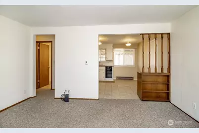 704 4th Street NE, Puyallup, WA 98372 - Photo 24