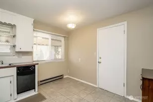 704 4th St NE, Puyallup, WA 98372 - Photo 20