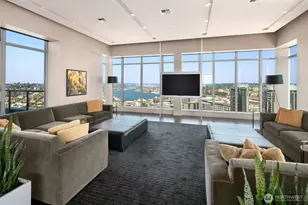 588 Bell St, Seattle, WA 98121 - Photo 32