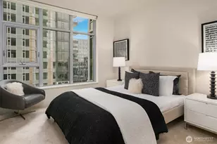 588 Bell St, Seattle, WA 98121 - Photo 16