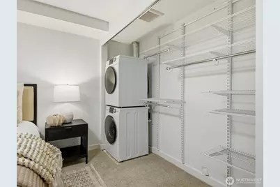 3661 Phinney Avenue N #107, Seattle, WA 98103 - Photo 16