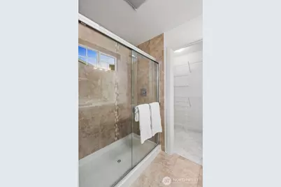 297 NE Denny Way, Issaquah, WA 98029 - Photo 18