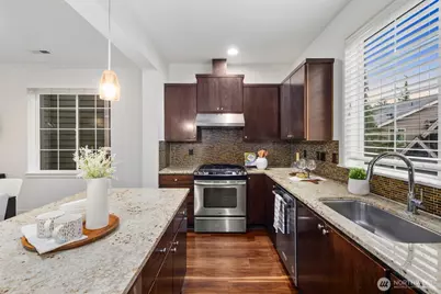 297 NE Denny Way, Issaquah, WA 98029 - Photo 10