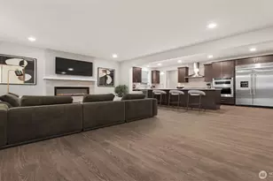 11465 SE 83rd Pl, Newcastle, WA 98056 - Photo 8