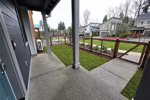 11465 SE 83rd Pl, Newcastle, WA 98056 - Photo 22