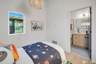 4411 S Holly St, Seattle, WA 98118 - Photo 28