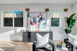 4411 S Holly St, Seattle, WA 98118 - Photo 12