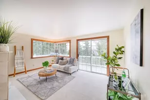 718 E Walnut St, Kent, WA 98030 - Photo 10