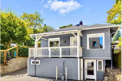 2423 3rd Avenue W, Seattle, WA 98119 - Photo 2