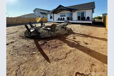 1046 Ocean Shores Boulevard, Ocean Shores, WA 98569 - Photo 10