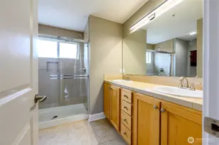 19102 20th Dr SE, Bothell, WA 98012 - Photo 22