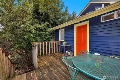 7779 10th Avenue SW, Seattle, WA 98106 - Photo 24