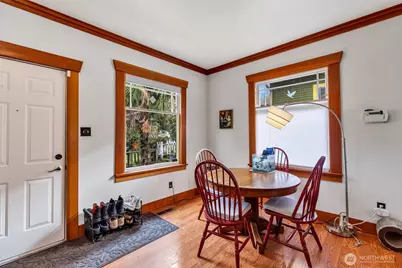 7779 10th Avenue SW, Seattle, WA 98106 - Photo 6