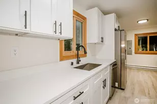 5005 242nd St SW, Mountlake Terrace, WA 98043 - Photo 10