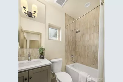 5033 25th Avenue SW #C, Seattle, WA 98106 - Photo 18