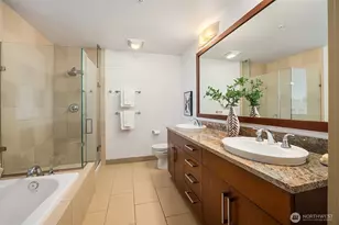 900 Lenora St, Seattle, WA 98121 - Photo 18