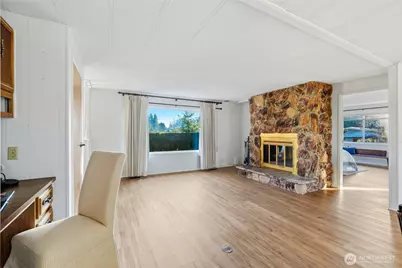 11813 NE 172nd Street, Bothell, WA 98011 - Photo 10