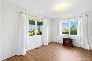 11813 NE 172nd St, Bothell, WA 98011 - Photo 18