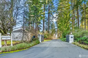 7104 E Grapeview Loop Rd, Allyn, WA 98524 - Photo 4