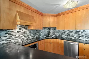 2360 43rd Ave E, Seattle, WA 98112 - Photo 14