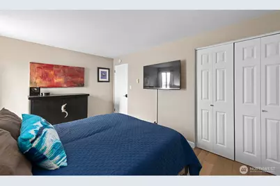 2360 43rd Avenue E #214, Seattle, WA 98112 - Photo 18