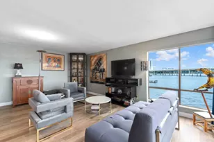 2360 43rd Ave E, Seattle, WA 98112 - Photo 4