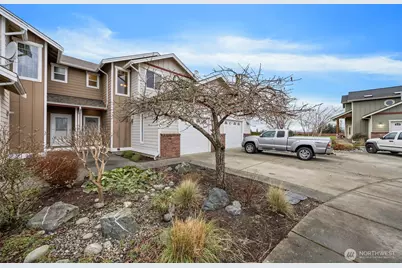 107 Thendara Park Drive #C, Everson, WA 98247 - Photo 2