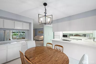 9919 NE 144th Lane #606, Kirkland, WA 98034 - Photo 10
