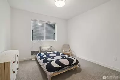 12332 38th Avenue NE #1, Seattle, WA 98125 - Photo 24