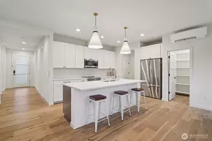 12332 38th Ave NE, Seattle, WA 98125 - Photo 14