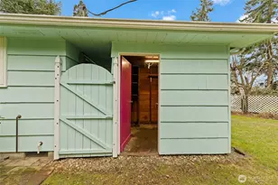 1408 N 135th Pl, Seattle, WA 98133 - Photo 30