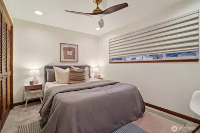 1701 NE 90th Street, Seattle, WA 98115 - Photo 18