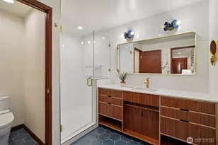 1701 NE 90th St, Seattle, WA 98115 - Photo 22