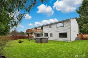 10017 NE 202nd St, Bothell, WA 98011 - Photo 32