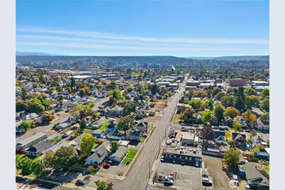 1704 N Ash Street, Spokane, WA 99205 - Photo 22