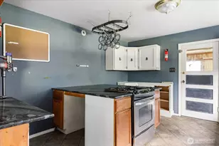 1684 Zylstra Rd, Oak Harbor, WA 98277 - Photo 10