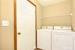18641 NE 55th Way, Redmond, WA 98052 - Photo 14