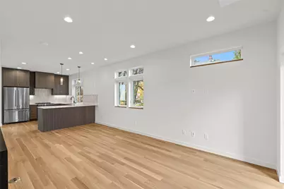 313 17th Avenue E, Seattle, WA 98112 - Photo 12