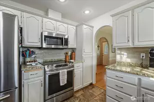 13107 NE 144th St, Brush Prairie, WA 98606 - Photo 10