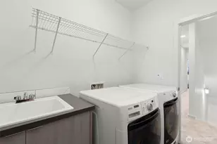 8505 B 14th Ave NW, Seattle, WA 98117 - Photo 14