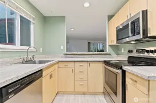 14409 NE 30th Pl, Bellevue, WA 98007 - Photo 12