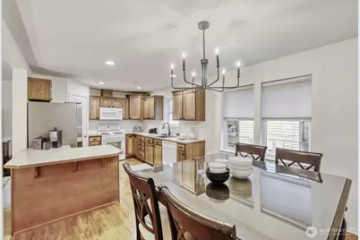 15410 40 Avenue W #7, Lynnwood, WA 98087 - Photo 8