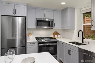 3255 NW 56th St, Seattle, WA 98107 - Photo 24