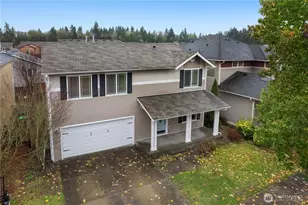 2011 Pleasure Dr SE, Tumwater, WA 98501 - Photo 2