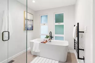 11100 NE 24th (Private Driveway) St, Bellevue, WA 98004 - Photo 24