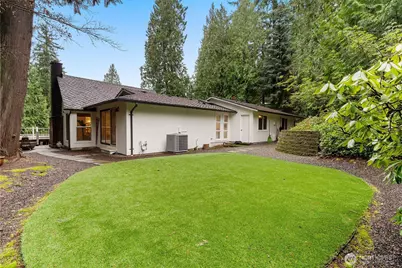 11100 NE 24th (Private Driveway) Street, Bellevue, WA 98004 - Photo 34