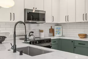 8016 24th Ave NW, Seattle, WA 98117 - Photo 4