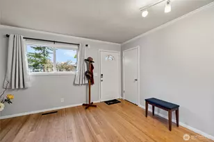 2526 St Paul St, Bellingham, WA 98226 - Photo 4