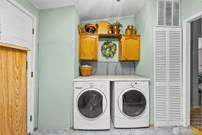 8727 Pacific Avenue SE, Olympia, WA 98513 - Photo 20