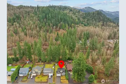 35506 Veazie Cumberland Road SE, Enumclaw, WA 98022 - Photo 2